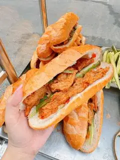 Hình ảnh Combo bánh mì+cafe đen đá