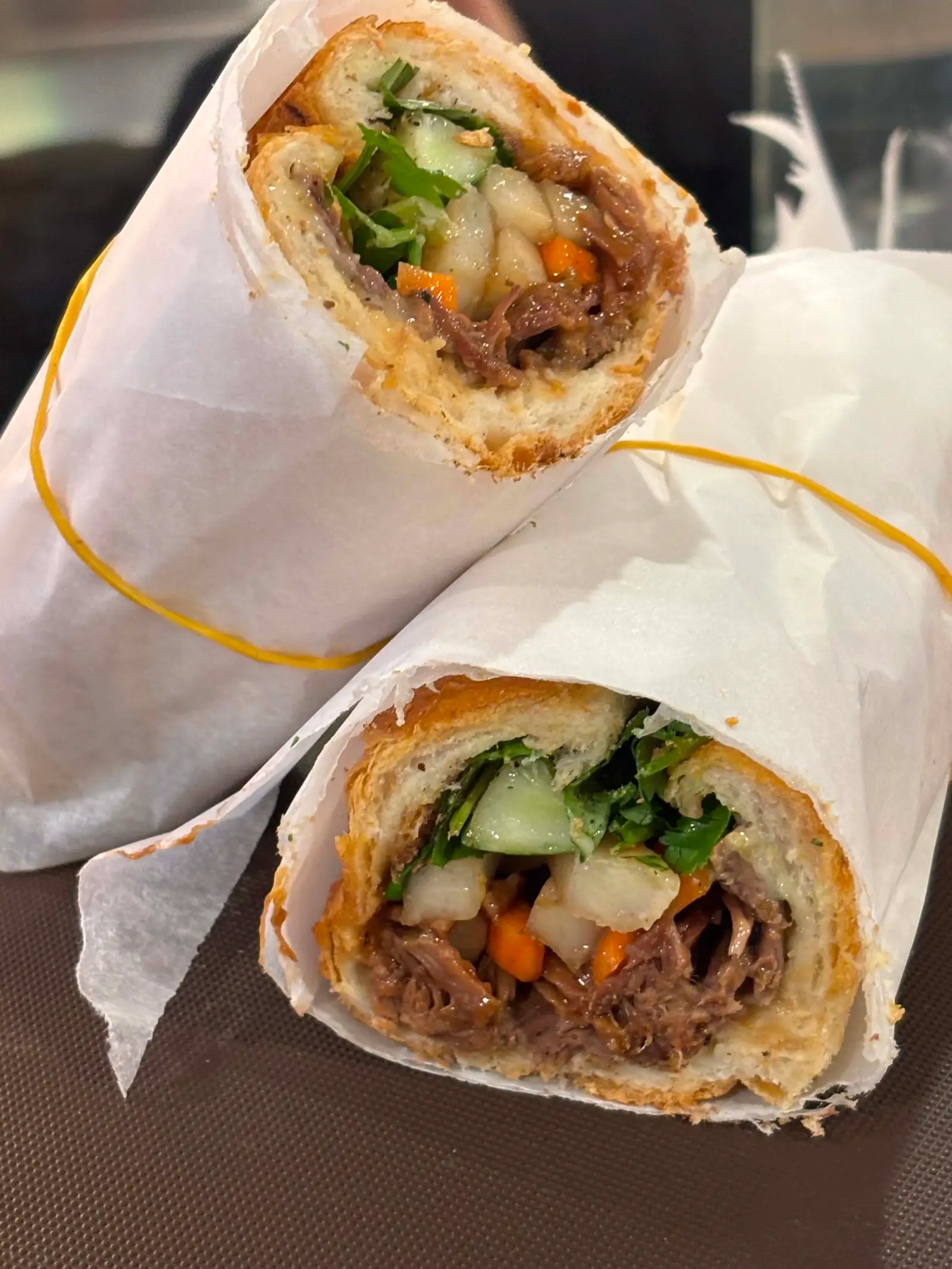 Hình ảnh bánh mi đặc biệt bò sate FREE 1 trà tắc thái xanh