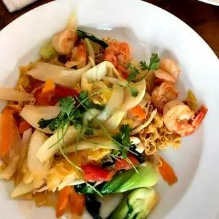 Hình ảnh Sauteed Noodles With Seafood