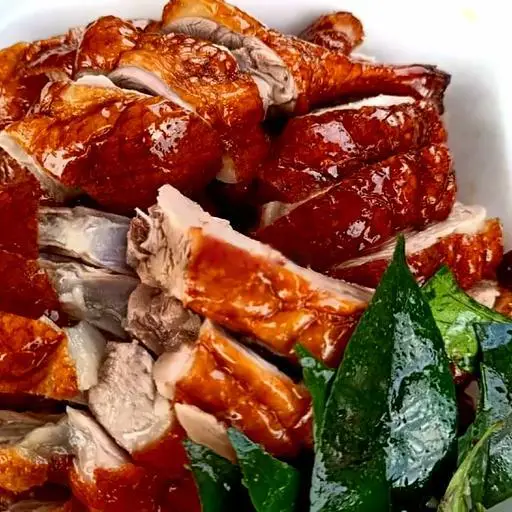 Hình ảnh Vịt Quay 1/2 Con Ngon Đặc Biệt(Lá Mắc Mật)