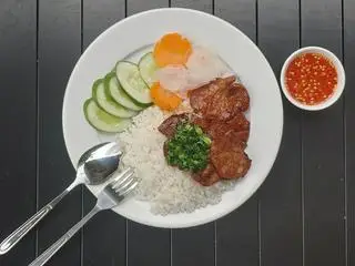 Hình ảnh Cơm Tấm Sườn