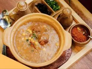 Hình ảnh Cháo sườn bò ngô.