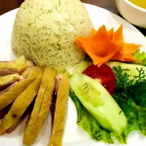 Hình ảnh Cơm chiên chặt má đùi