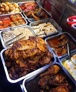 Hình ảnh 2 Phần - Sườn + Chả + Ốp La