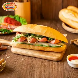 Hình ảnh Bánh mì hai xúc xích best seller