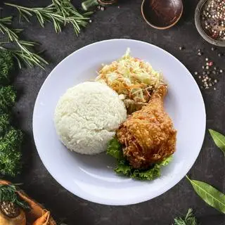 Hình ảnh cơm gà sốt mắm tỏi
