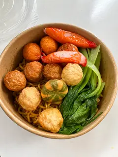 Hình ảnh Mì trộn thập cẩm 