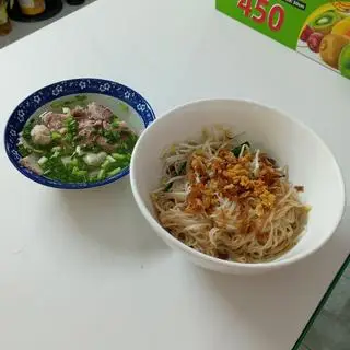 Hình ảnh Hủ tiếu khô đầy đủ