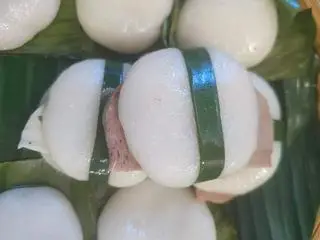 Hình ảnh Bánh dày kẹp chả chà bông (2 cặp) 