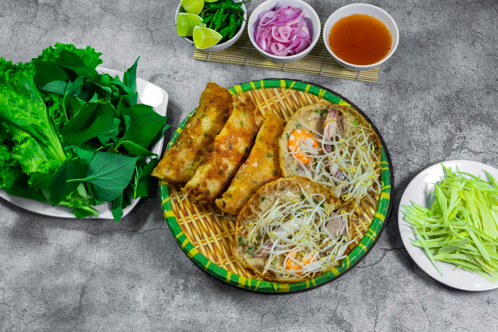 Hình ảnh Bánh xèo thập cẩm / cái