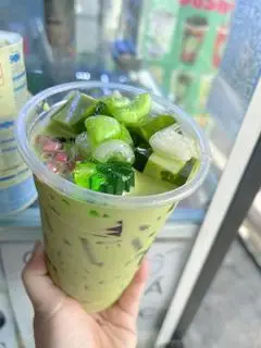 Hình ảnh Trà sữa Thái xanh full topping
