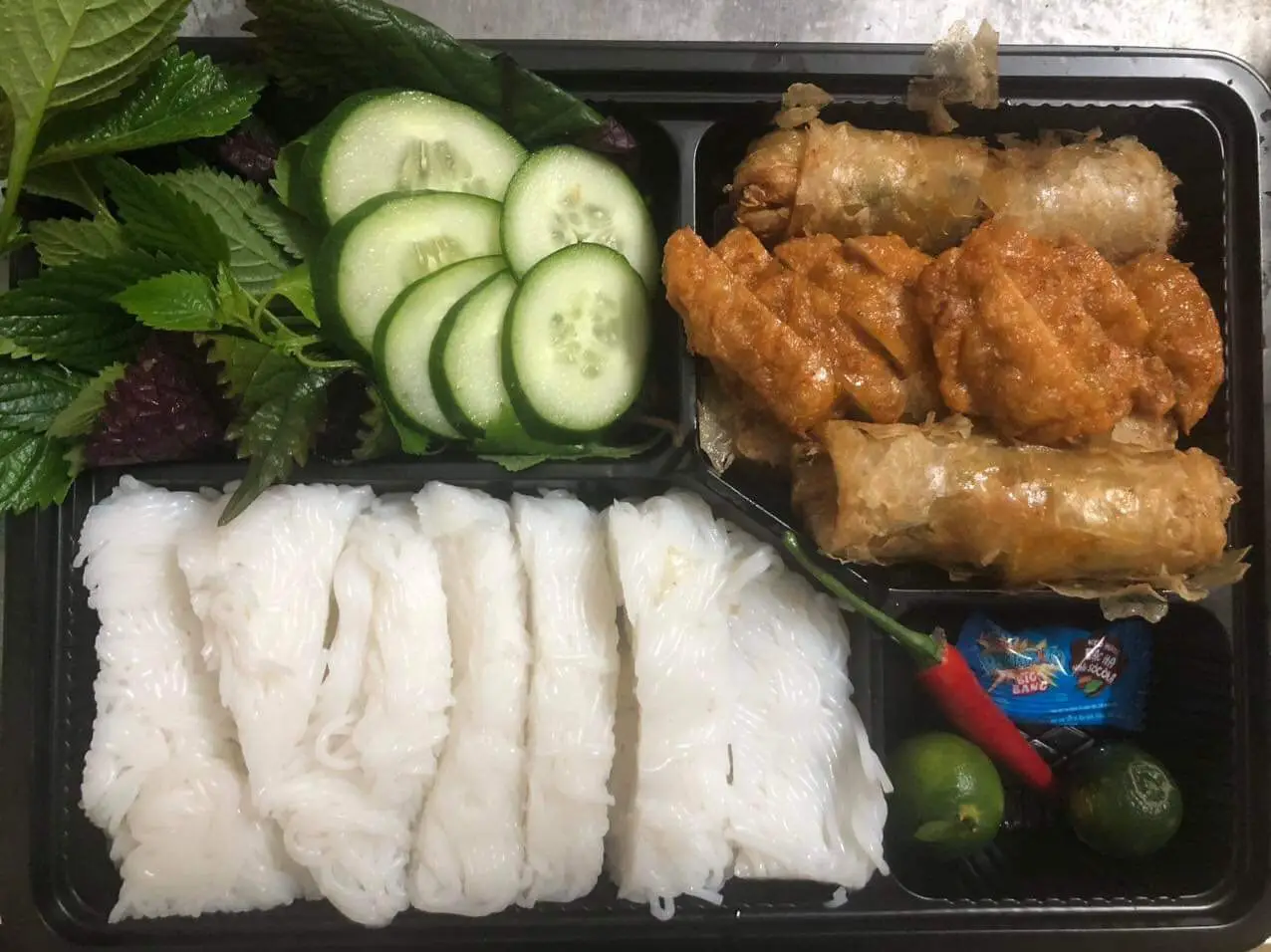 Hình ảnh Bún Đậu Nem Rán Chả Cốm (Cặp Đôi Khó Đỡ )