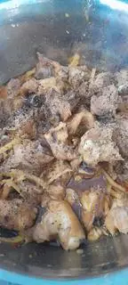 Hình ảnh cơm gà kho gừng 