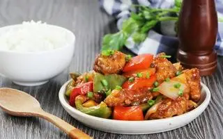Hình ảnh Cơm sườn xào chua ngọt