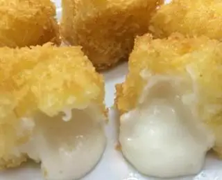 Hình ảnh Bánh sữa tươi chiên giòn (4cái)