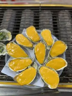Hình ảnh Hàu Sữa Siêu Béo Nướng Phô Mai 
