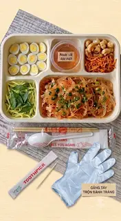 Hình ảnh Bánh Tráng Trộn Rìa Ủ Bơ Tóp Mỡ Mỡ Hành - Sốt Thần Thánh Nàng Kiều