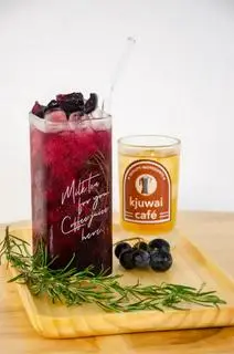 Hình ảnh Trà nho 700ml