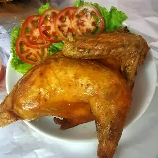 Hình ảnh Gà Rán Giòn Nửa Con