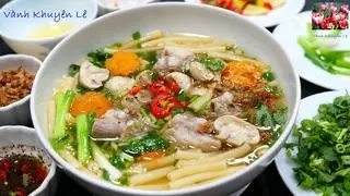 Hình ảnh Nui nấu Xương - Giò Heo