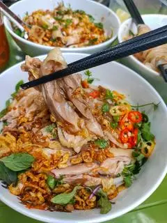 Hình ảnh Bún gà trộn