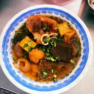 Hình ảnh Bún riêu đầy đủ - giò