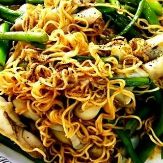 Hình ảnh Móng Tay Xào Mì