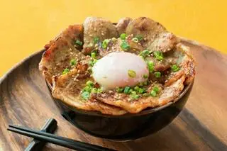 Hình ảnh Cơm futadon heo nướng Nhật