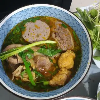 Hình ảnh Bún Bò Đặc Biệt