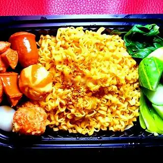 Hình ảnh Mì Sốt Thái Chua Cay Thập Cẩm ( Không Phomai )