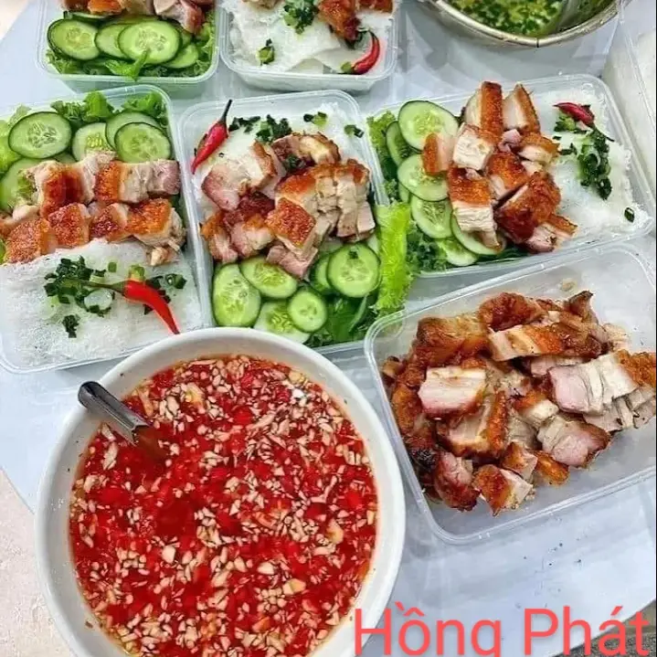 Hình ảnh BÁNH HỎI   Heo Quay + Nem Nướng