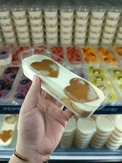 Hình ảnh Khúc bạch flan hộp dài