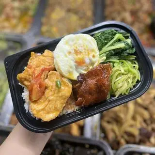 Hình ảnh Cơm sườn sốt chua ngọt 