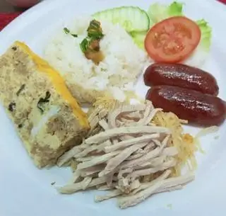 Hình ảnh Cơm Lạp xưởng + Bì + Chả