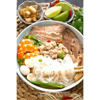 Hình ảnh Hủ tiếu  trôn ( không tôm )