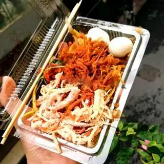 Hình ảnh Bánh tráng trộn - trà thái