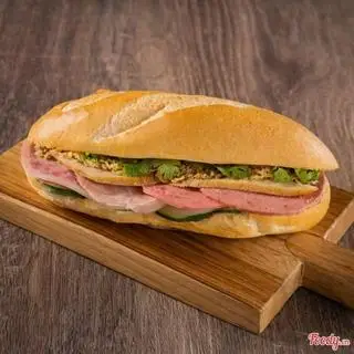 Hình ảnh Bánh mì Sài Gòn đặc biệt