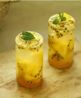 Hình ảnh Trà thơm chanh dây size 700ml