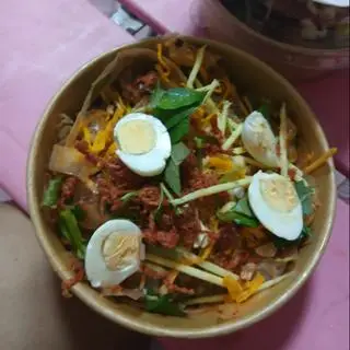 Hình ảnh bánh tráng trộn full topping 