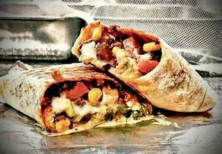 Hình ảnh Tacos Gà áp chảo sốt cay size L