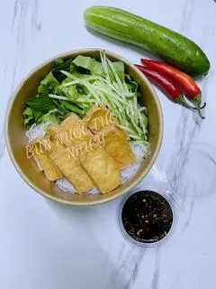 Hình ảnh Bún đậu hủ chiên