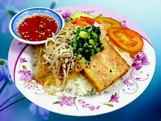 Hình ảnh Cơm Bì Chả (2 Chả)