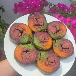 Hình ảnh Bánh tét ba màu nhân chuối 1 kg
