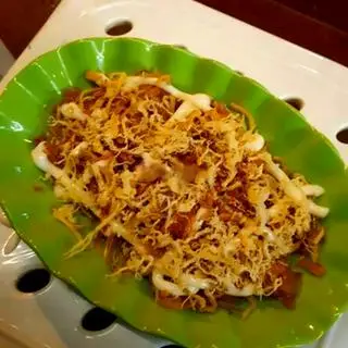 Hình ảnh Bánh tráng bơ - trà thái