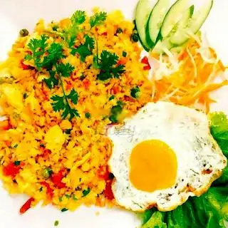 Hình ảnh Cơm Rang Trứng Ốp