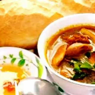 Hình ảnh Phá lấu bò bánh mì