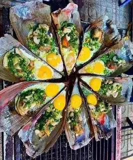 Hình ảnh sò mai nướng mỡ hành trứng cút 