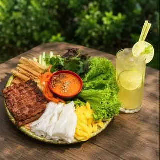 Hình ảnh Combo 1 nem - 1 trà chanh