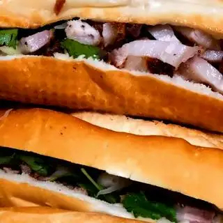 Hình ảnh Bánh mì thịt nướng ( 1 ổ )