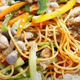 Hình ảnh Mỳ xào gà